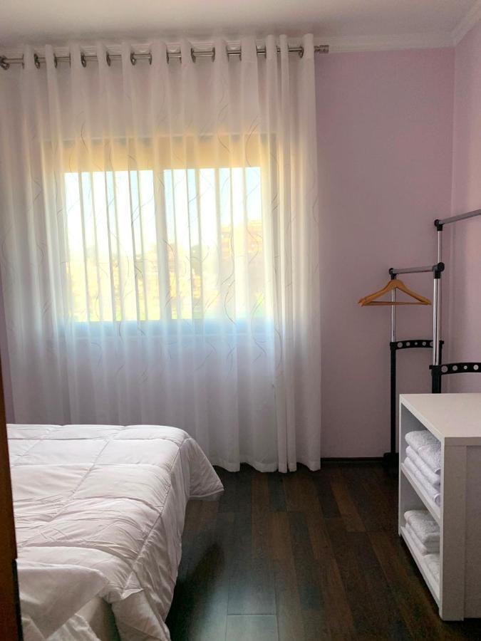 Spacious Family-Friendly Apartment In The Heart Of Bllok Tiranë Ngoại thất bức ảnh